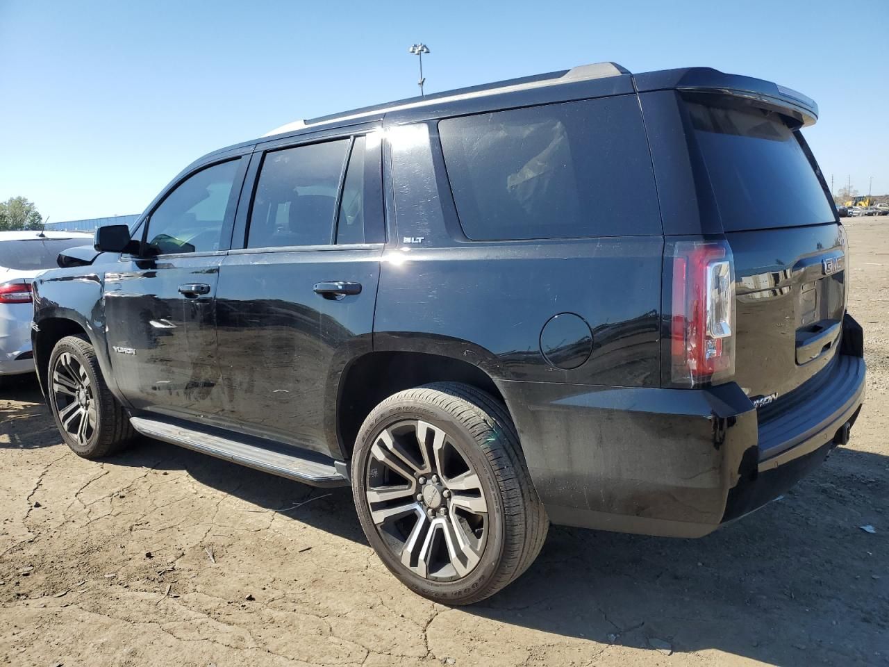 2019 GMC Yukon slt