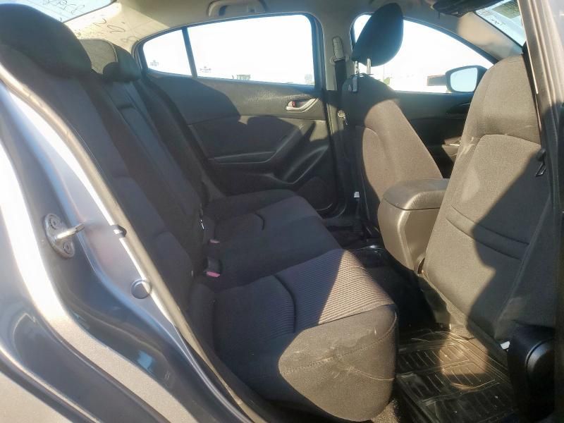 2016 Mazda 3 Sport
