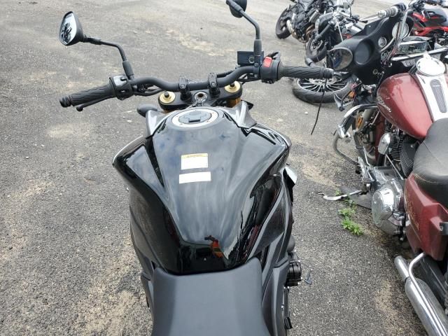 2021 Suzuki GSX-S750 M