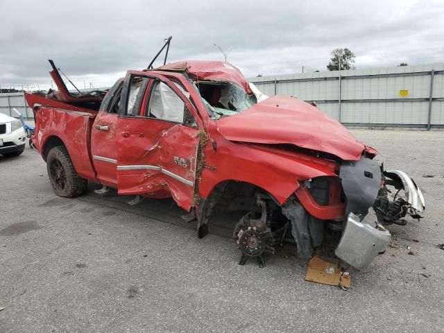 2015 Dodge RAM 1500 SLT