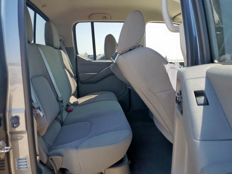 2018 Nissan Frontier S