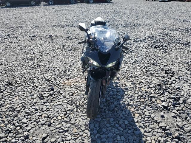 2025 Kawasaki ZX636 K