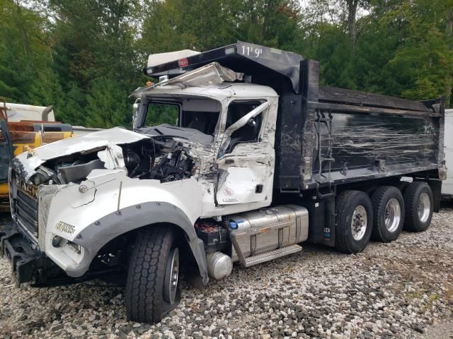 2025 Mack Granite Dump Truck