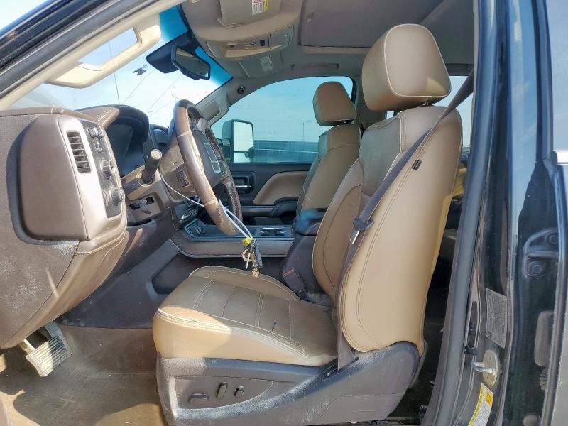 2017 GMC Sierra K3500 Denali