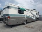 2002 Discovery 2002 Freightliner Chassis X Line Motor Home