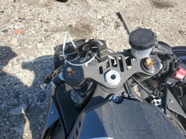 2016 Yamaha YZFR1S