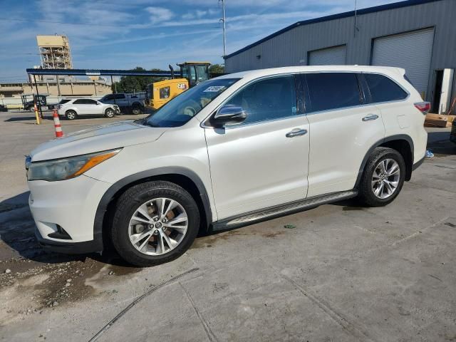 2016 Toyota Highlander LE