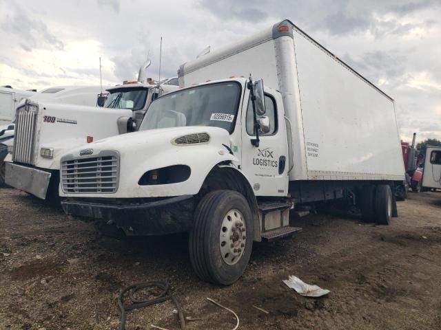 2010 Freightliner M2 106 MED