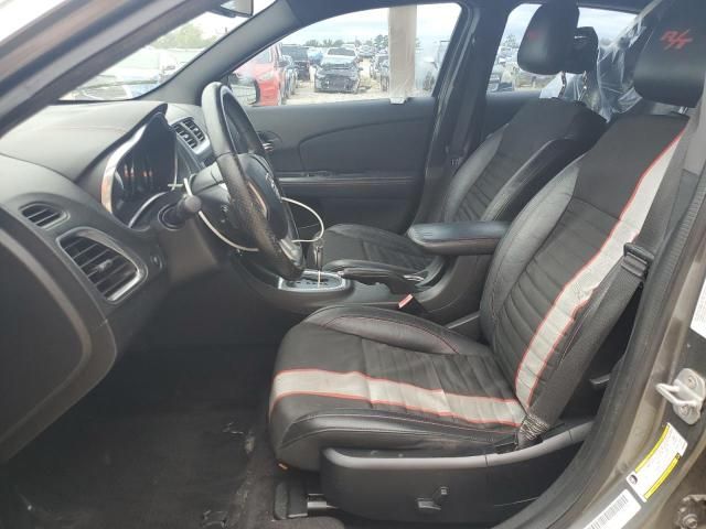 2013 Dodge Avenger R/T