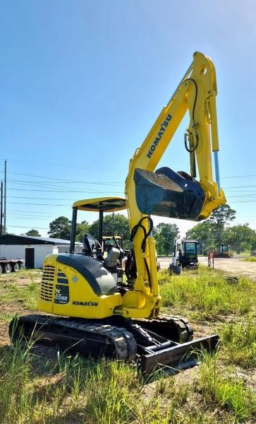 2015 Komatsu 2015 Koma PC55MR-Excavators Mini Excavator