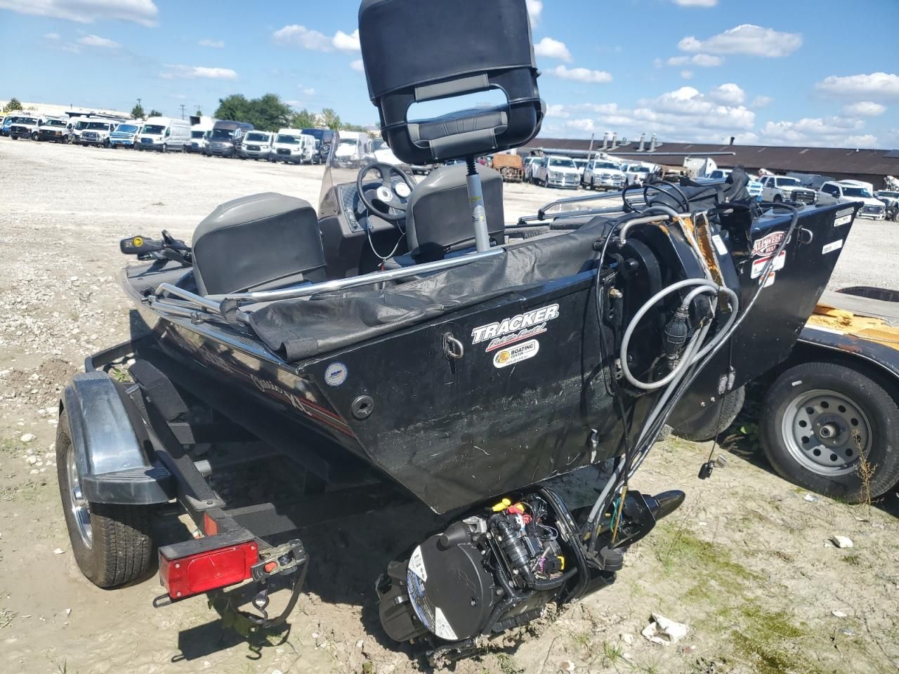 2021 Tracker Classic XL-Boat