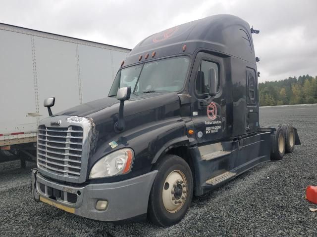 2016 Freightliner Cascadia 125