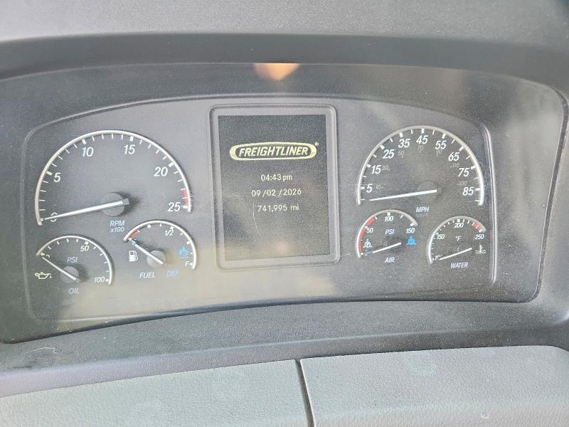 2021 Freightliner Cascadia 126 Semi Truck
