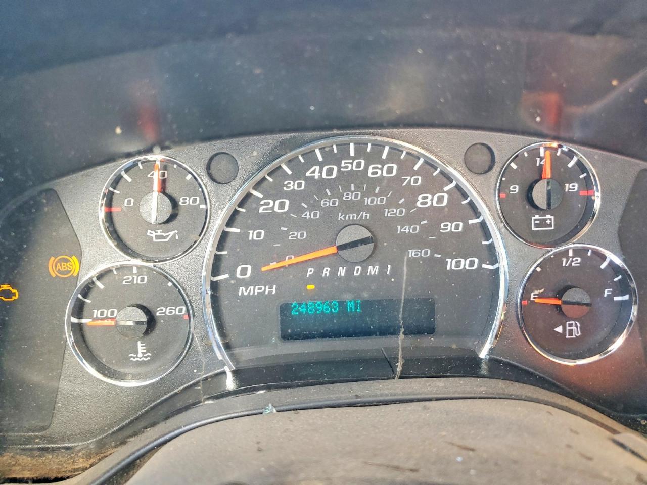 2011 Chevrolet Express BOX Truck