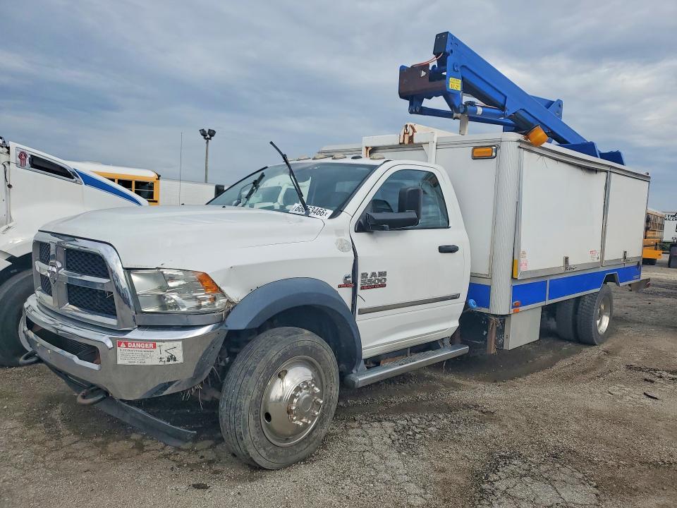 2014 Dodge RAM 5500-Bucket Truck