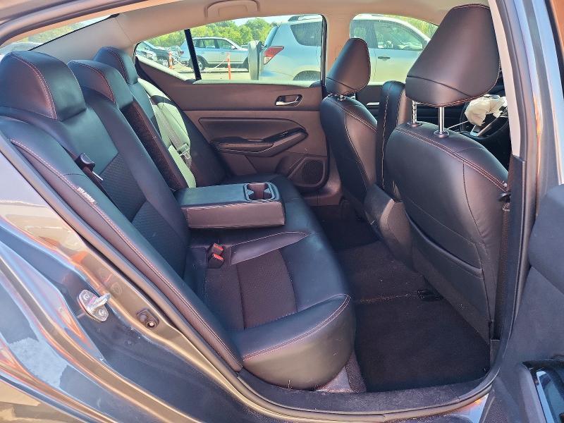 2024 Nissan Altima SR