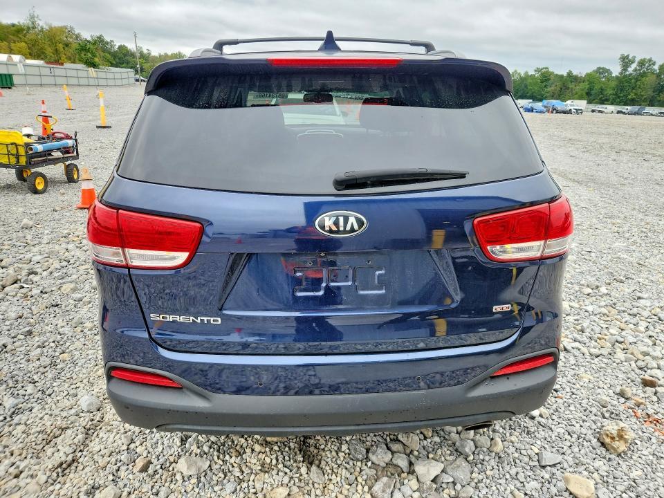2016 KIA Sorento LX