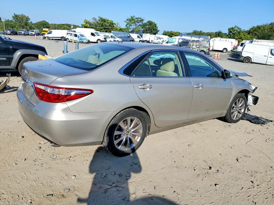 2017 Toyota Camry XLE