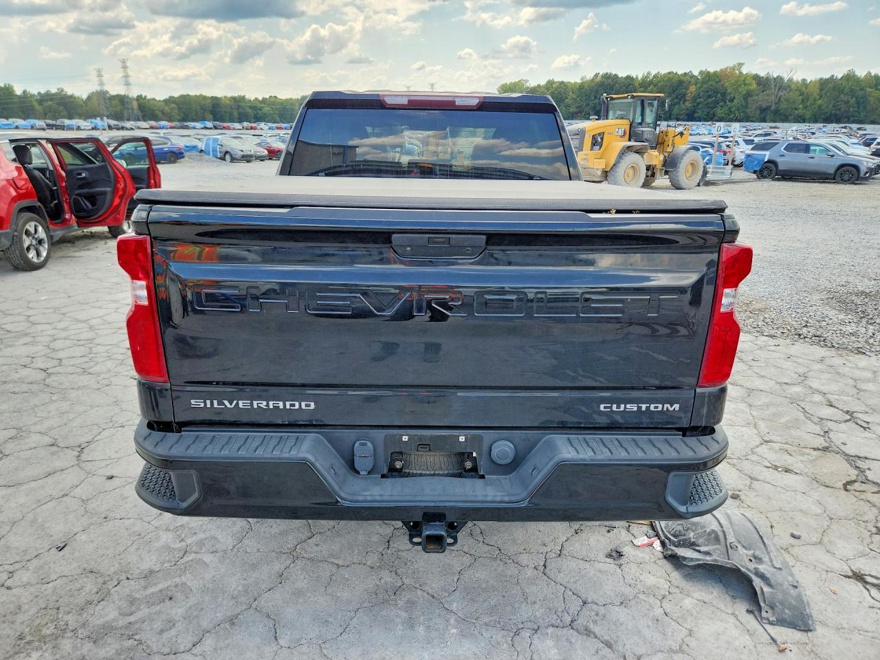 2020 Chevrolet Silverado C1500 Custom