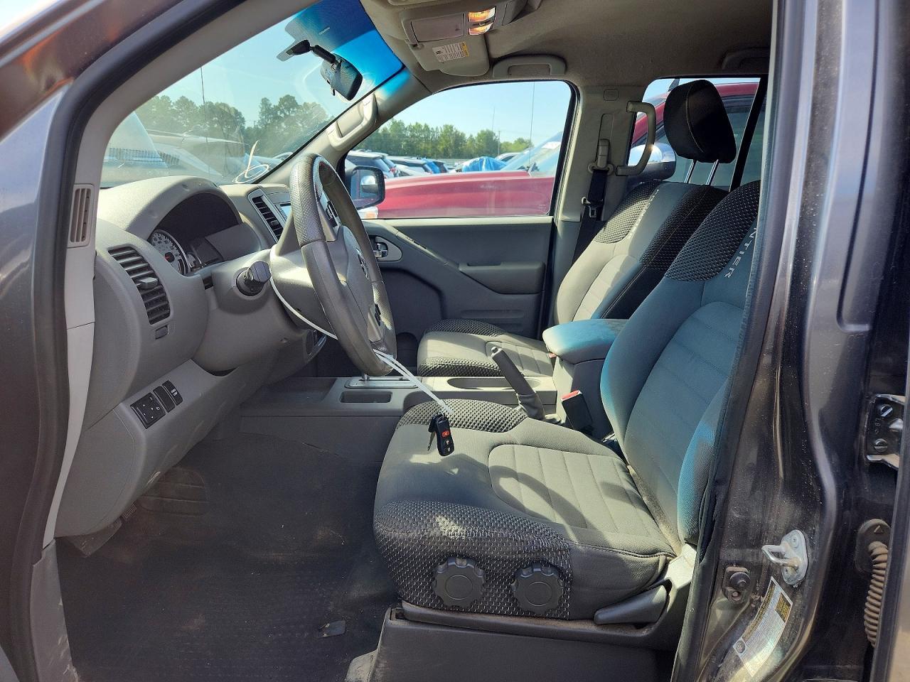 2019 Nissan Frontier Desert Runner