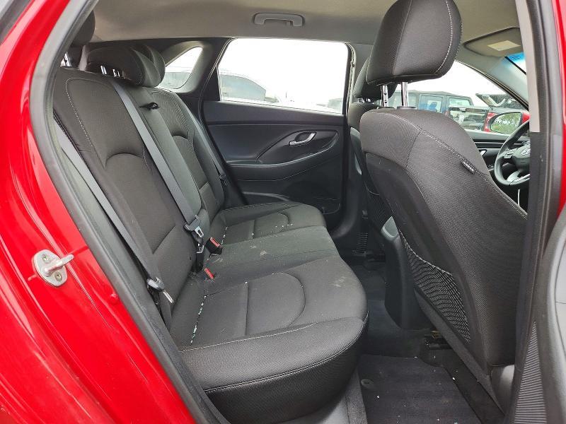 2018 Hyundai Elantra GT Base