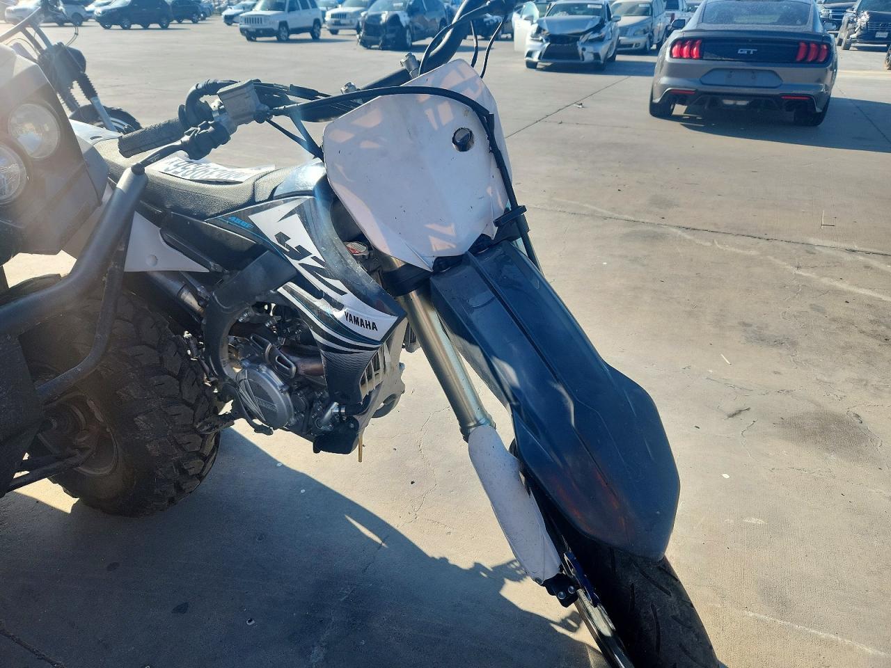 2020 Yamaha YZ450 F Dirt Bike