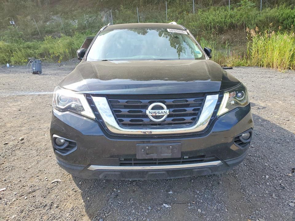 2019 Nissan Pathfinder Platinum