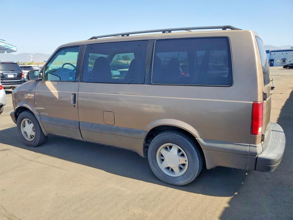 2000 Chevrolet Astro