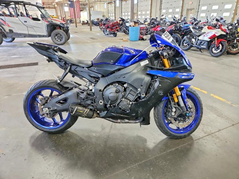 2019 Yamaha YZFR1