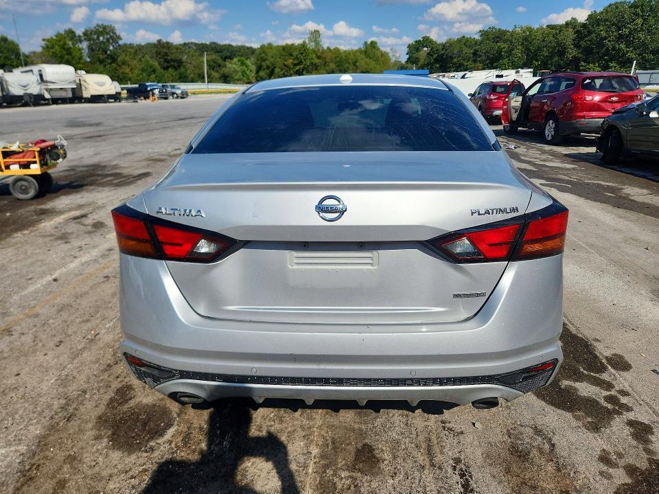 2020 Nissan Altima Platinum