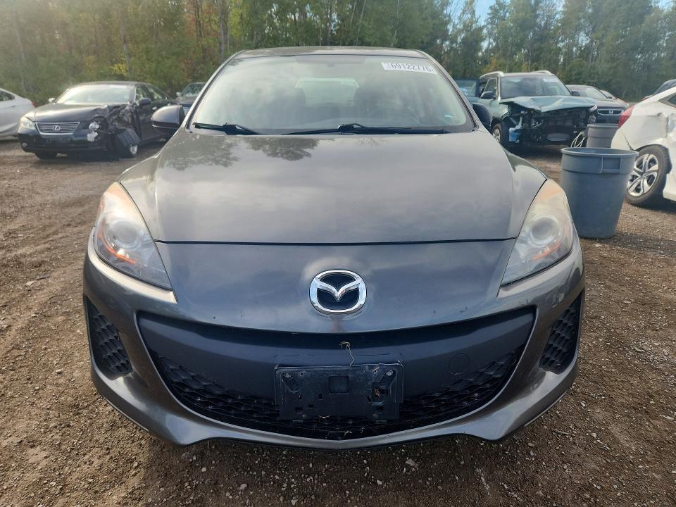 2013 Mazda 3 I