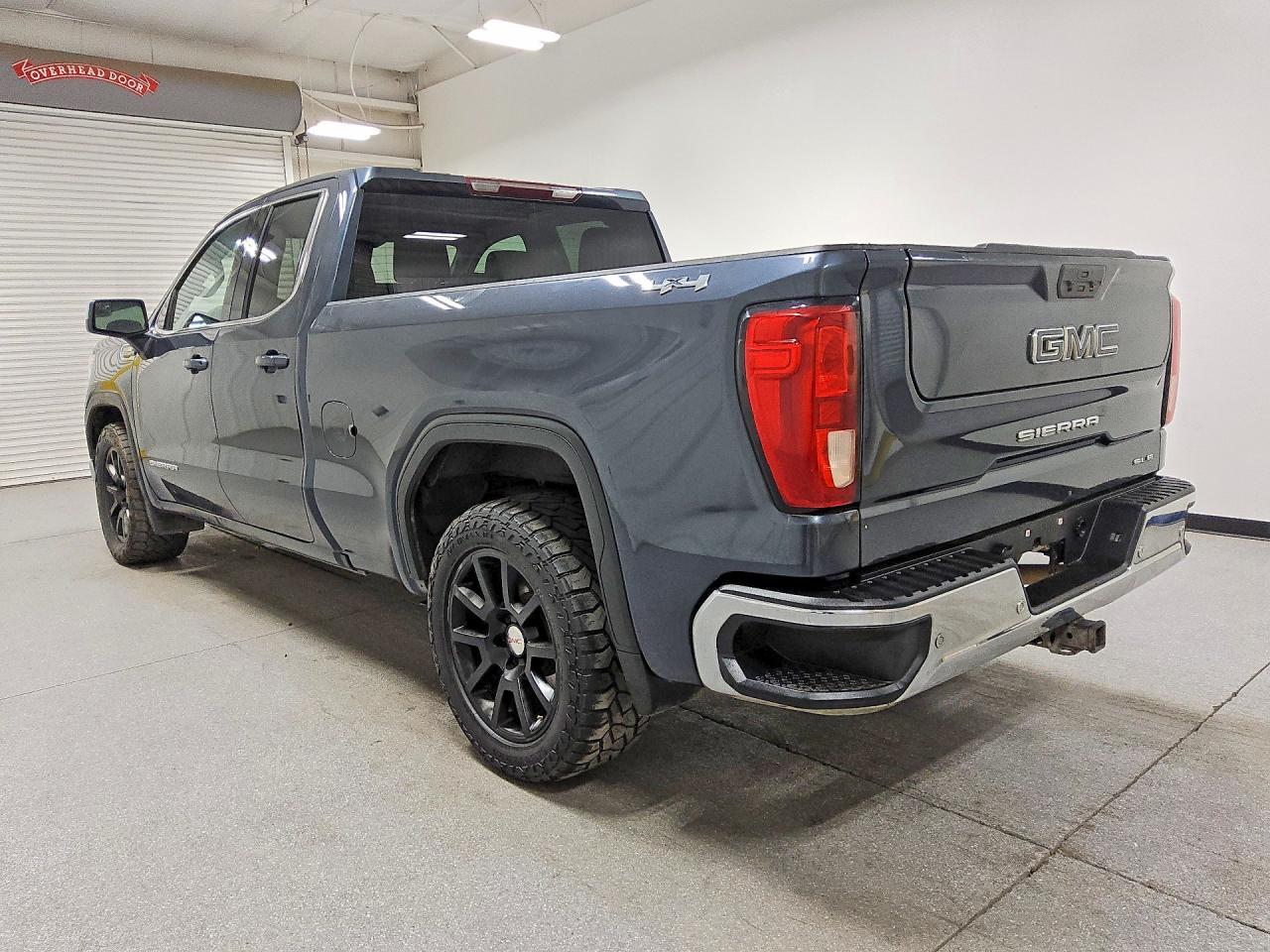2022 GMC Sierra Limited K1500 SLE