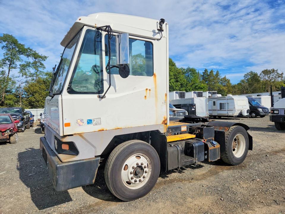 2021 Kalmar Ottawa T2 Yard Truck