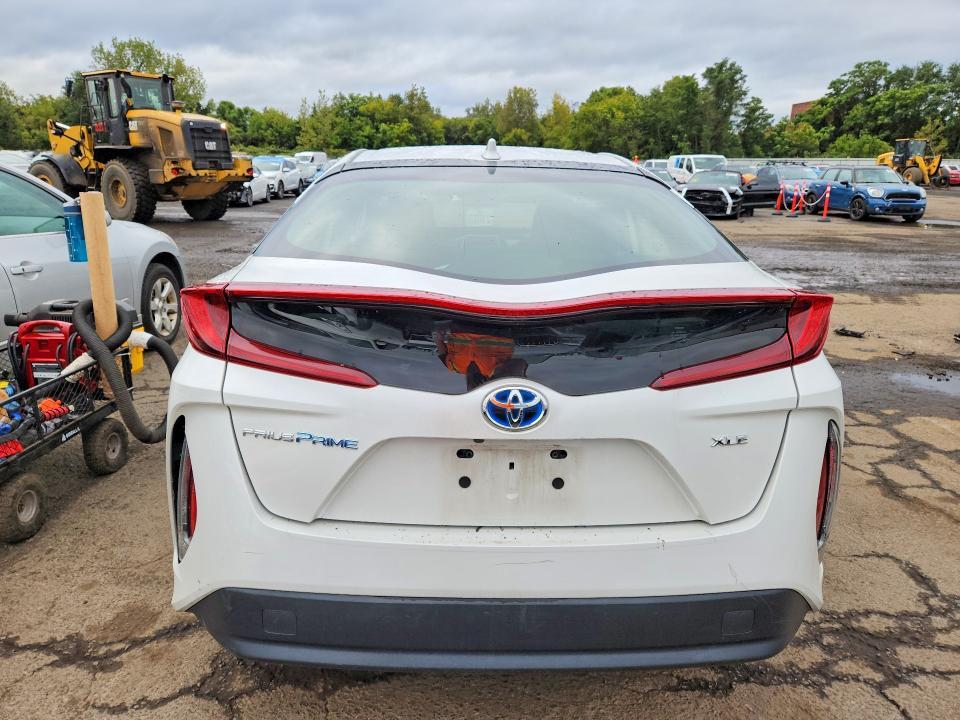 2022 Toyota Prius Prime XLE
