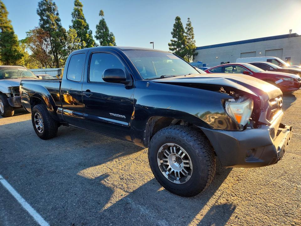 2013 Toyota Tacoma Base
