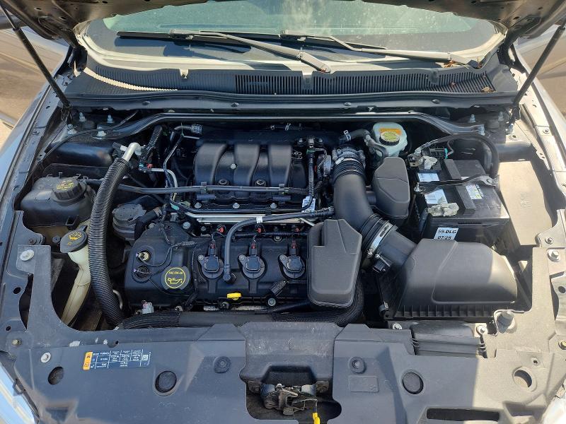 2014 Ford Taurus SEL
