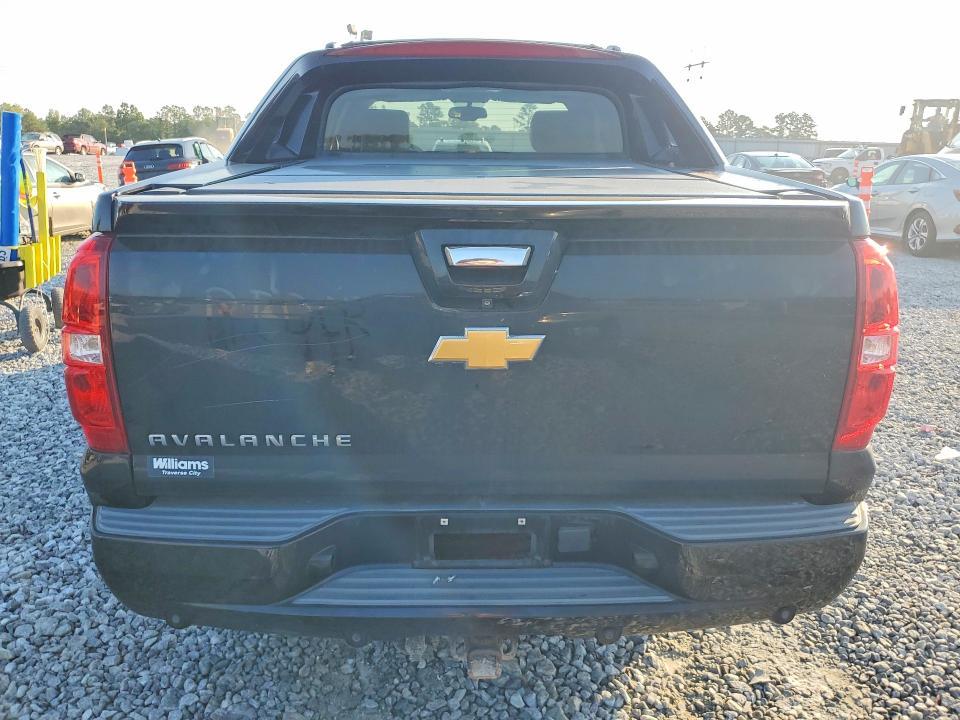 2013 Chevrolet Avalanche LTZ