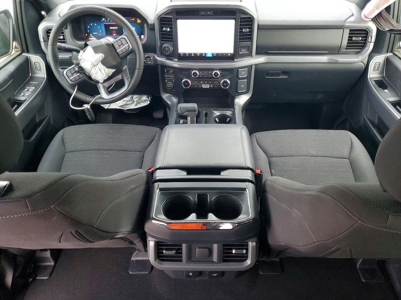 2025 Ford F150 XLT