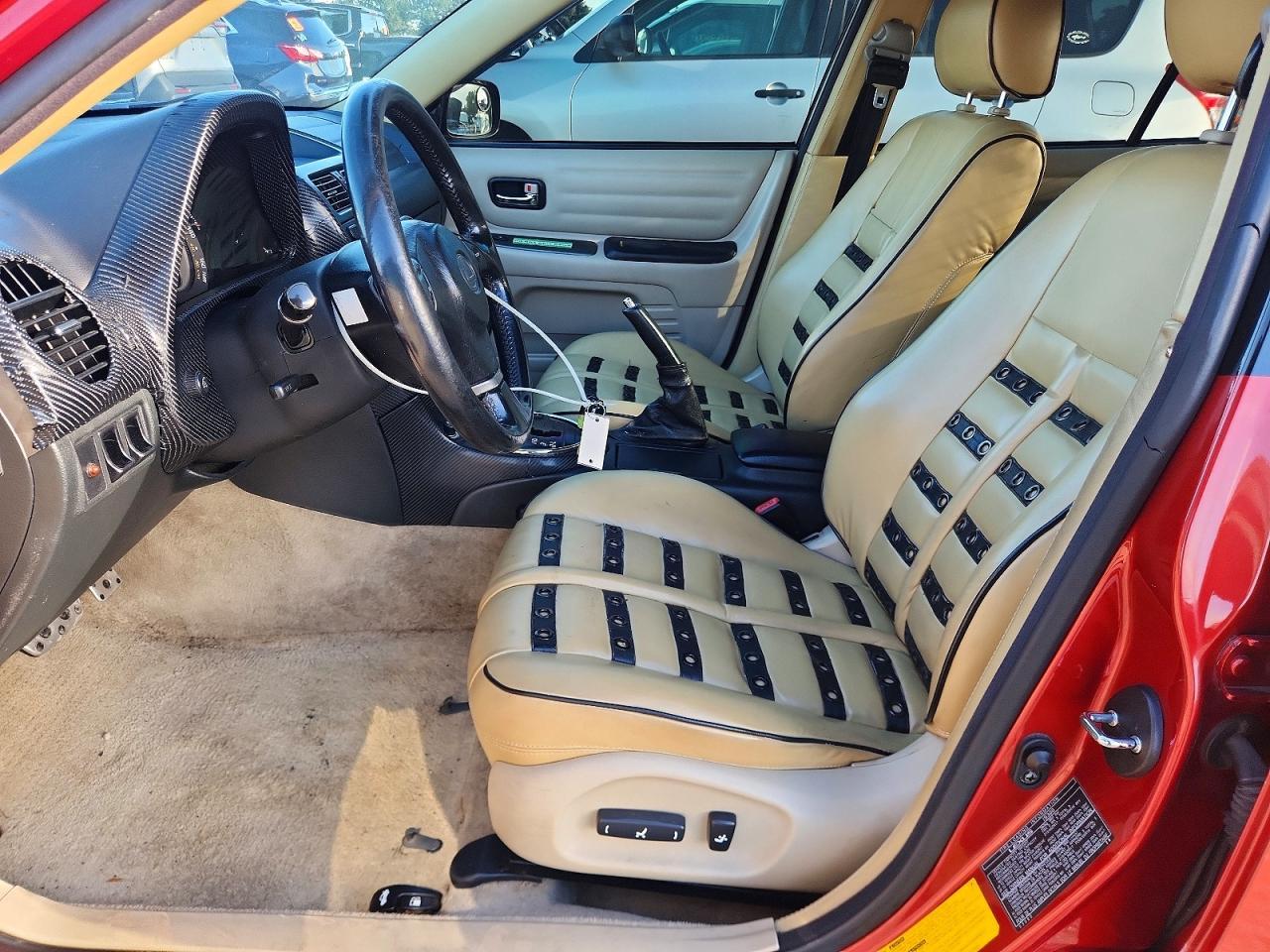 2001 Lexus IS 300