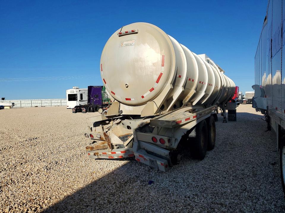 2013 Dragon Fuel Tank Trailer