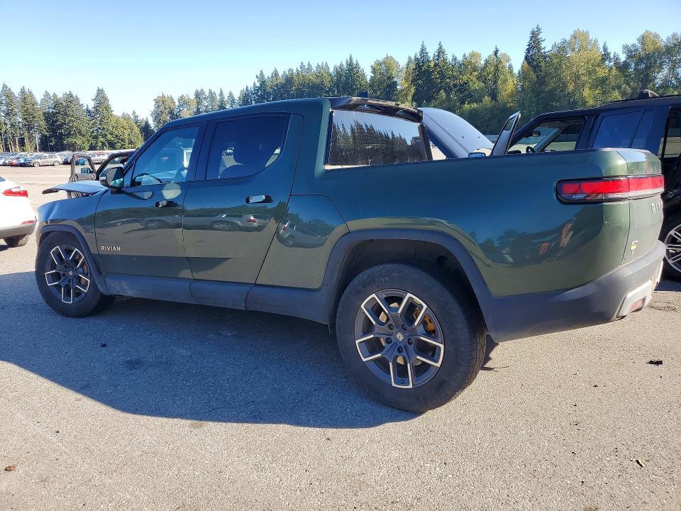 2022 Rivian R1T Adventure