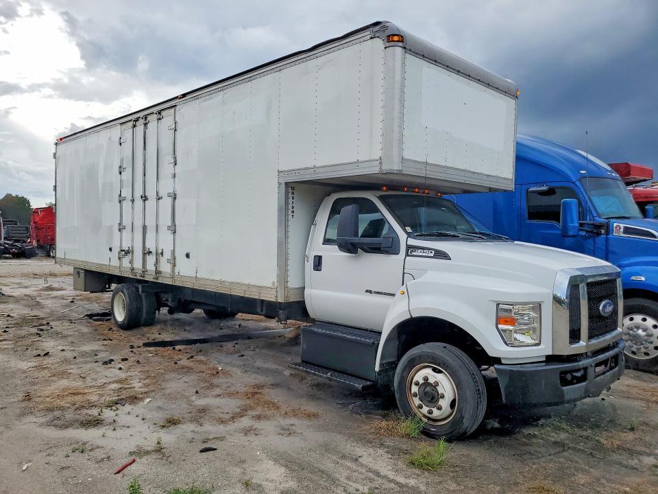 2019 Ford F650 Super Duty BOX Truck