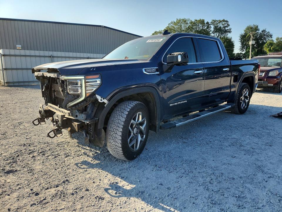 2023 GMC Sierra K1500 SLT