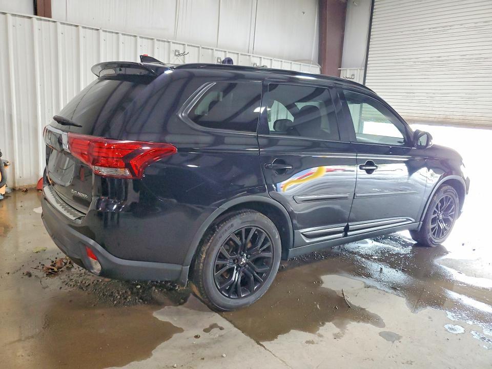 2018 Mitsubishi Outlander SE