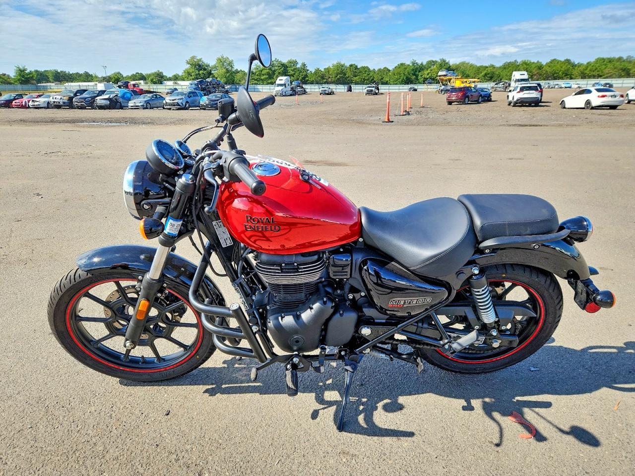 2022 Royal Enfield Motors Meteor 350