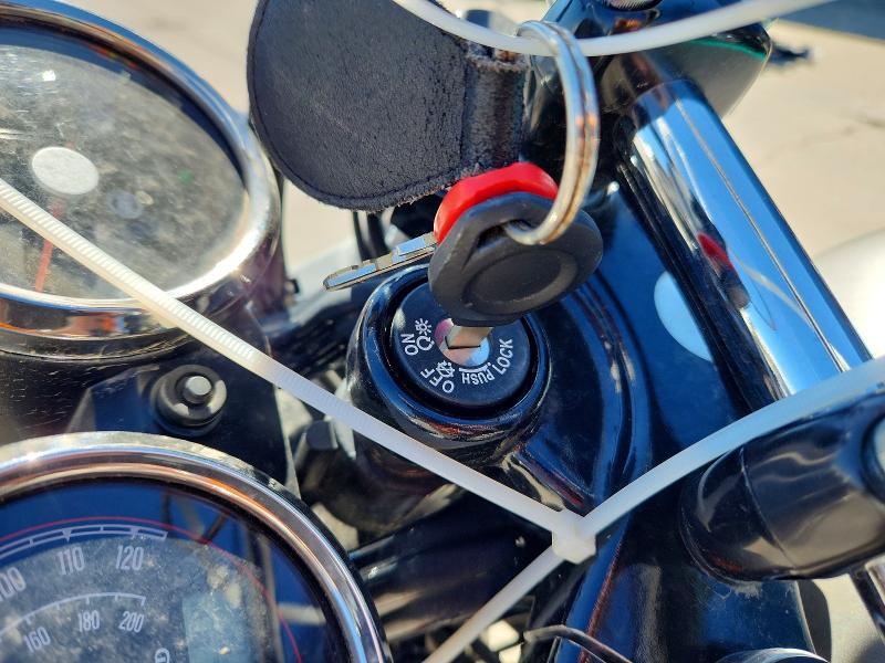 2022 Royal Enfield Motors INT 650