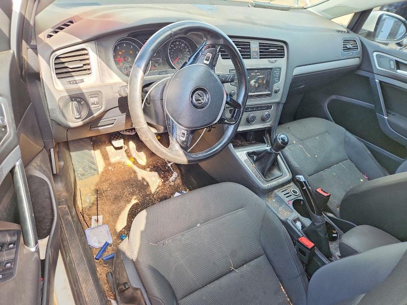 2017 Volkswagen Golf Sportwagen s