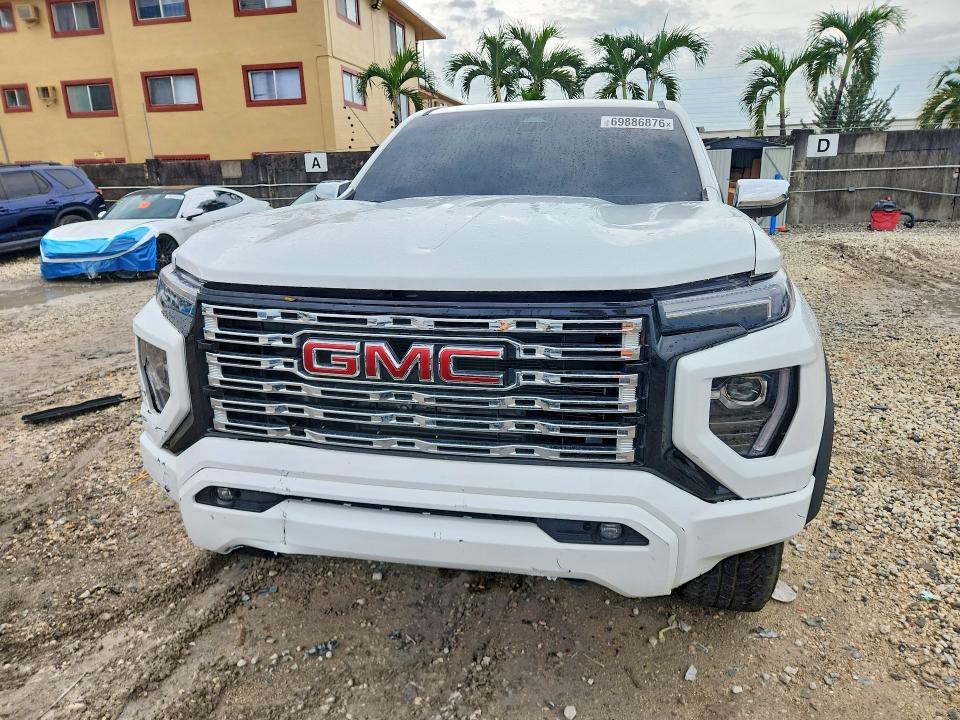 2023 GMC Canyon Denali