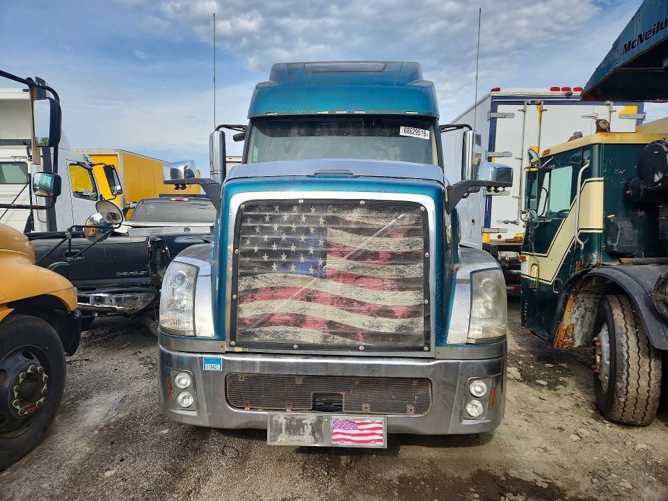 2007 Volvo VT