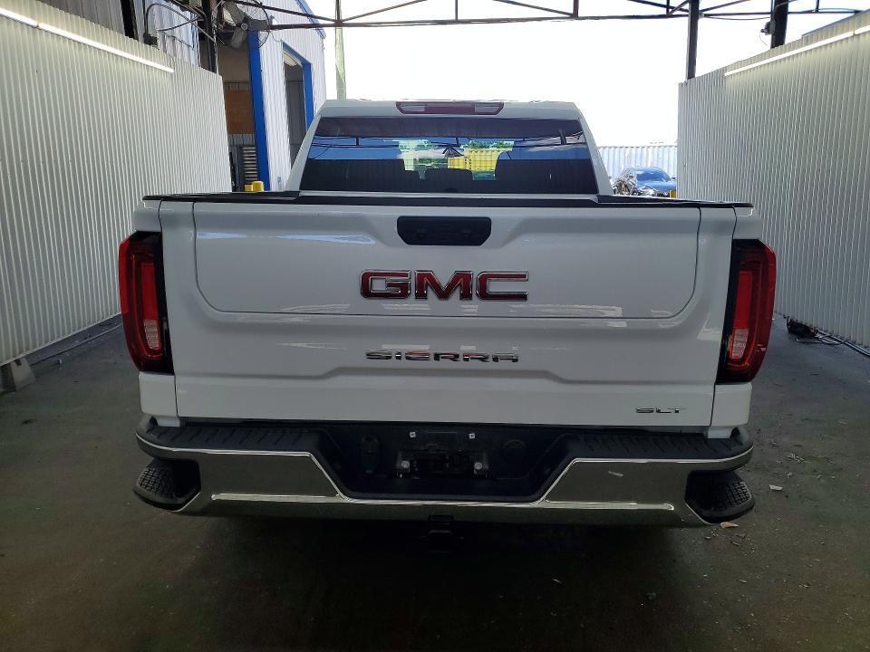 2025 GMC Sierra K1500 SLT
